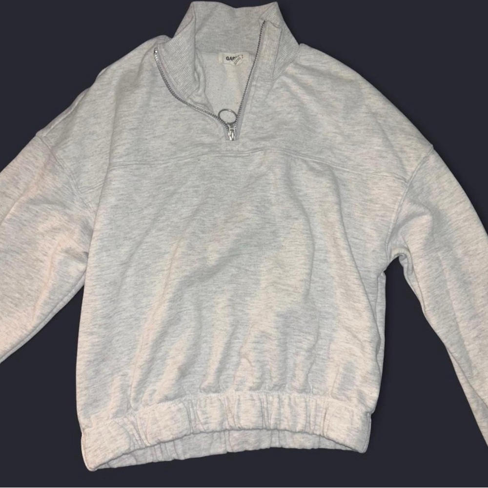 Garage Women's Light Gray Quater-Zip Cropped Sweater